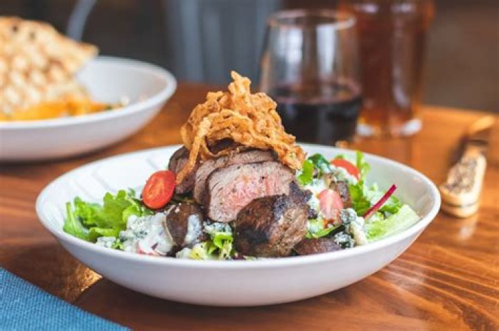 Beardslee Public House: The Ultimate Guide to a Unique Dining Experience