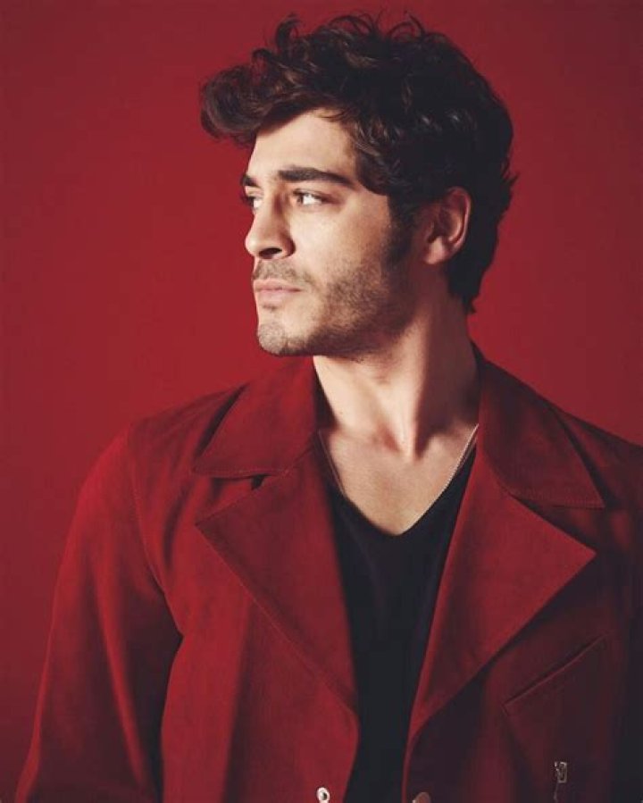 Burak Deniz: The Rising Star of Turkish Cinema