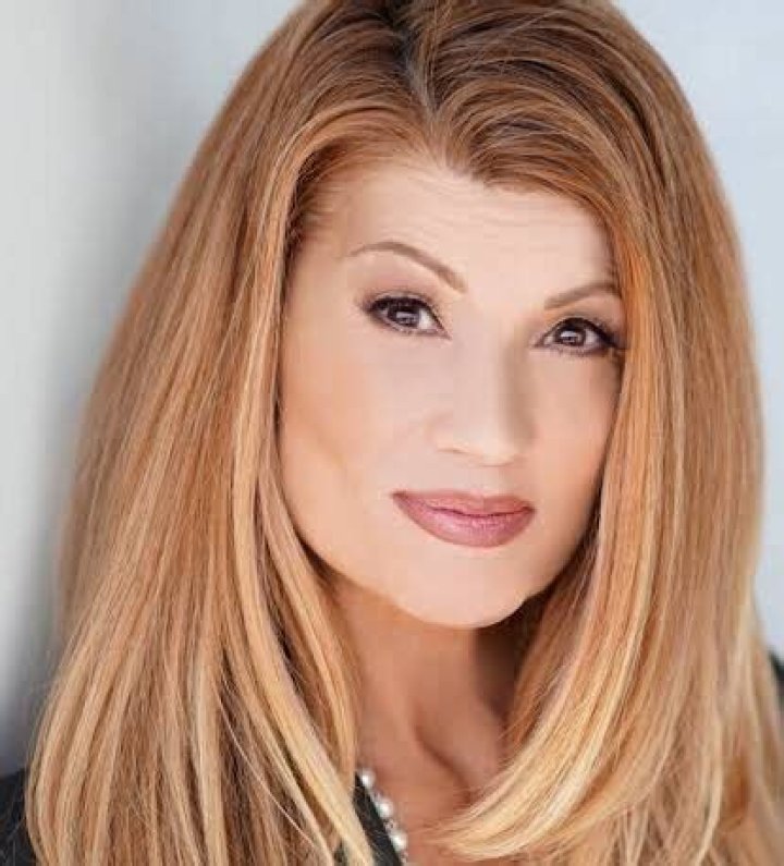 Discovering Dianna De La Garza: A Multifaceted Talent