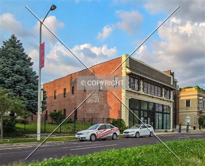 Exploring the Vibrant Hub of 5143 Delmar Boulevard