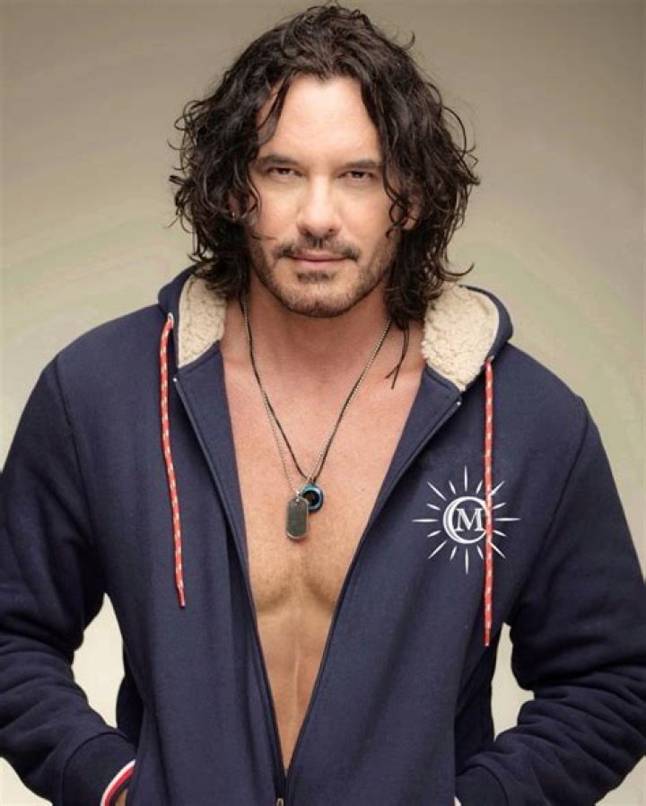 Mario Cimarro: The Charismatic Star of Telenovelas