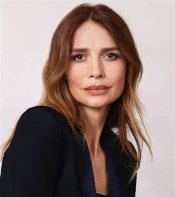 Unraveling the Enigma of Saffron Burrows