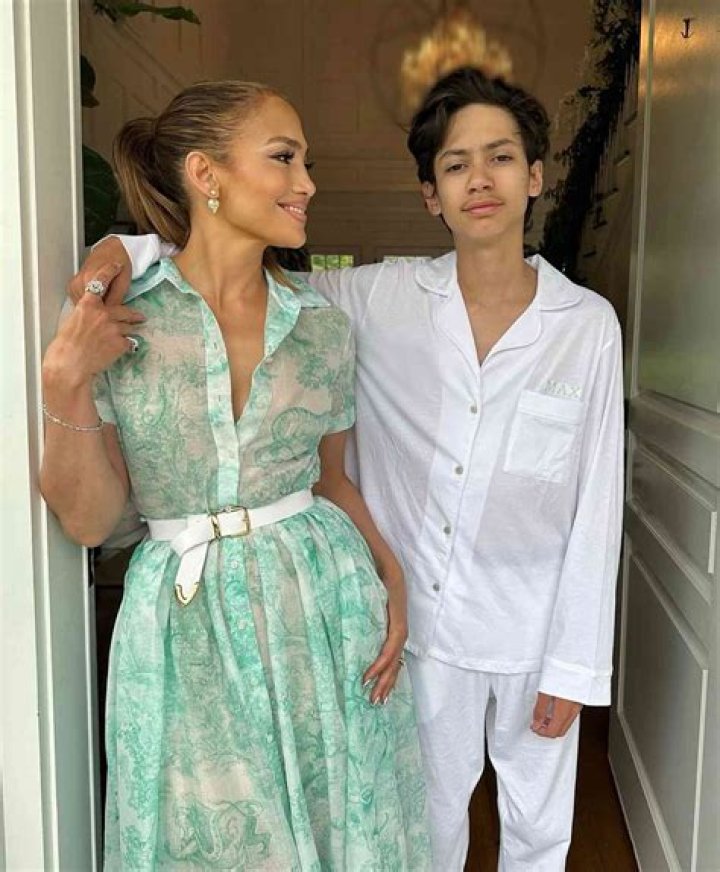 Unveiling the Allure of Jenifer Lopez Erome