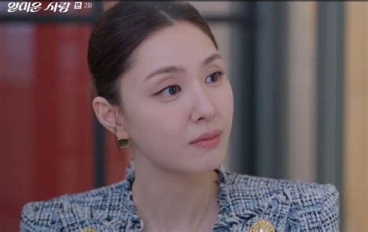Unveiling the Charisma of Seo Ji-Hye: A Journey Through Her Life and Career